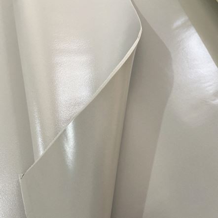 Uzavretá bunka z PVC peny